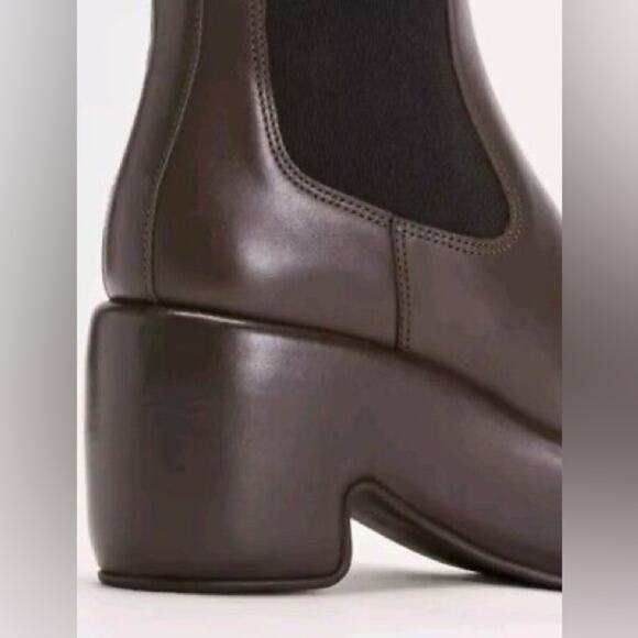 EVERLANE The Puffa Chelsea Boot Brown Leather Pull On High Heel Platform 8.5 - Picture 3 of 10